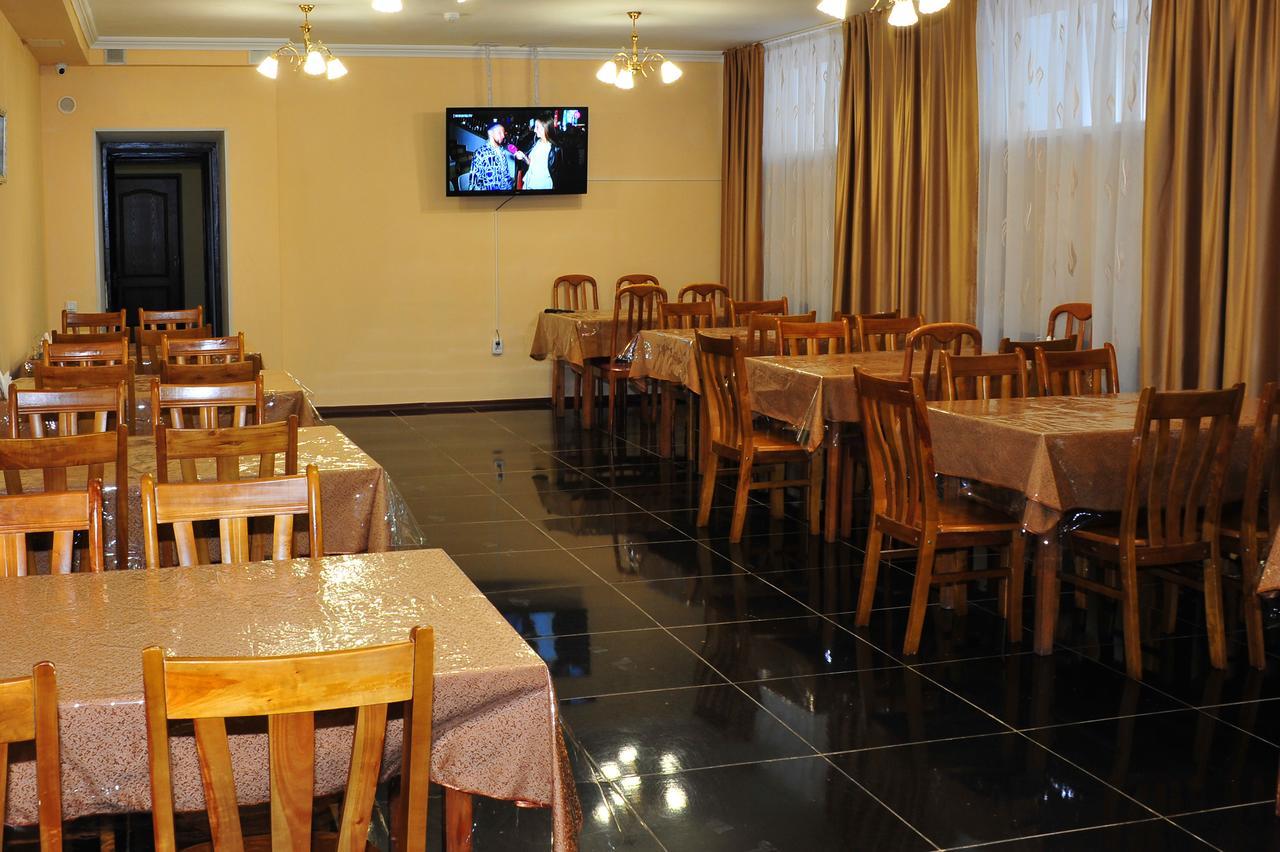 Hotel Nurlytau โบโรโวเย ภายนอก รูปภาพ