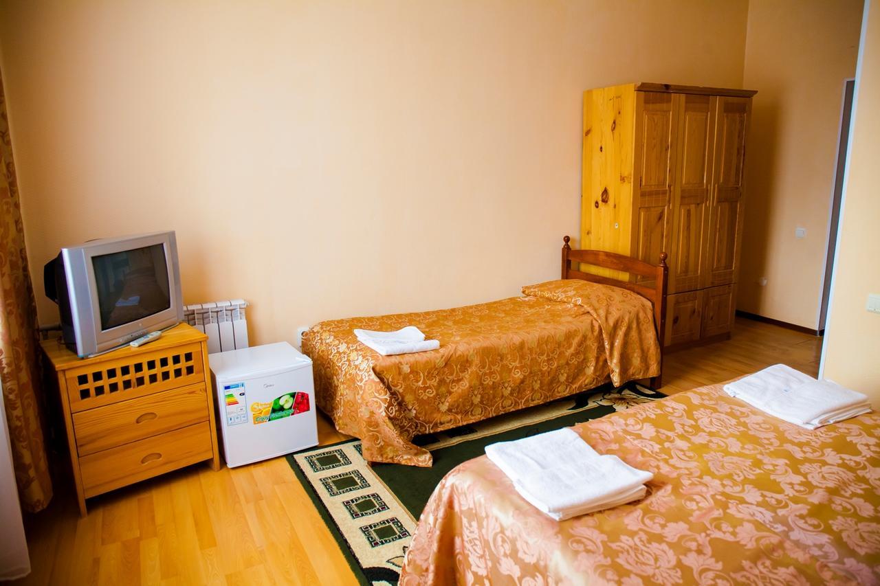 Hotel Nurlytau โบโรโวเย ภายนอก รูปภาพ