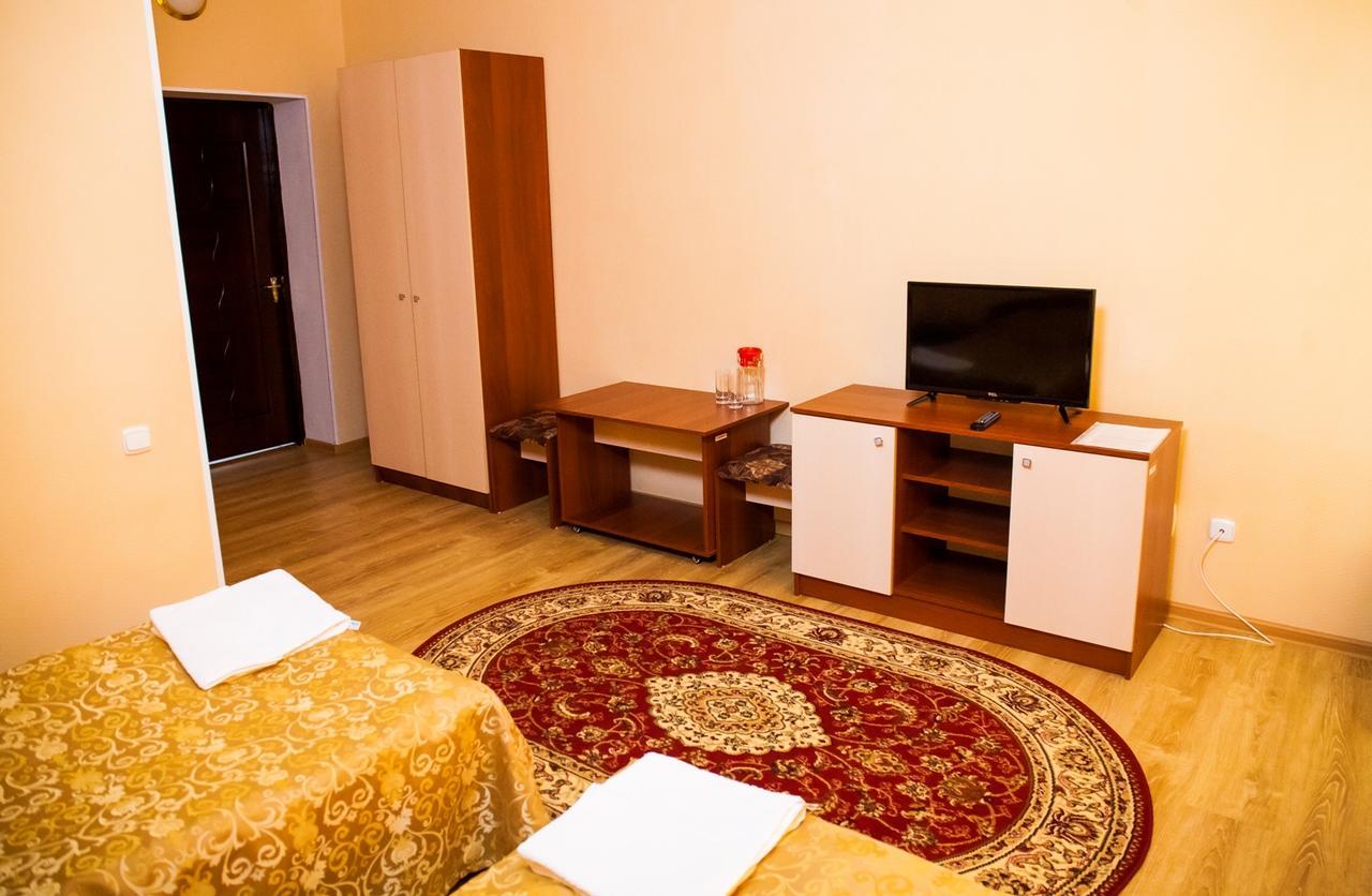 Hotel Nurlytau โบโรโวเย ภายนอก รูปภาพ